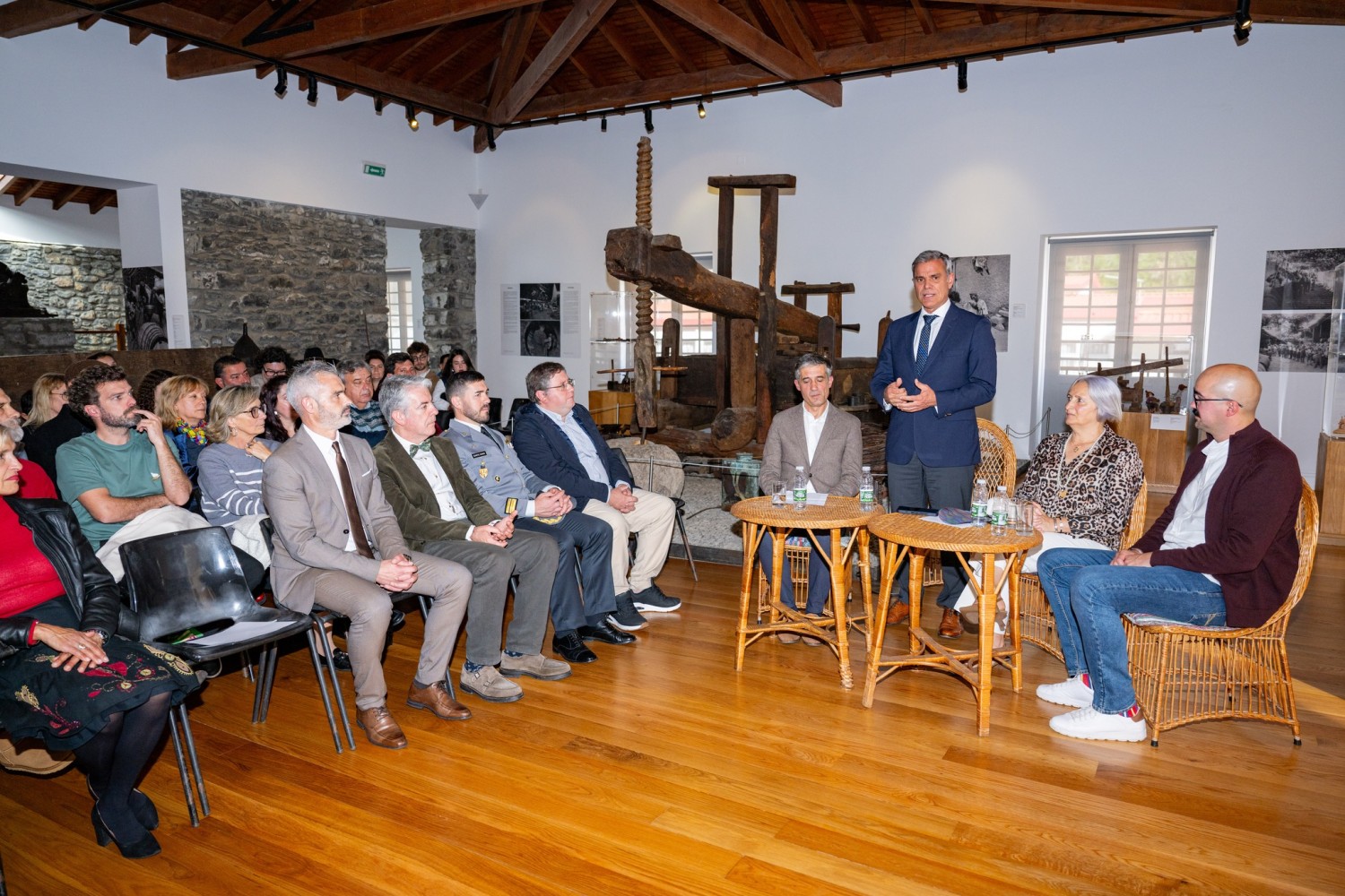 2lancamento cadernos