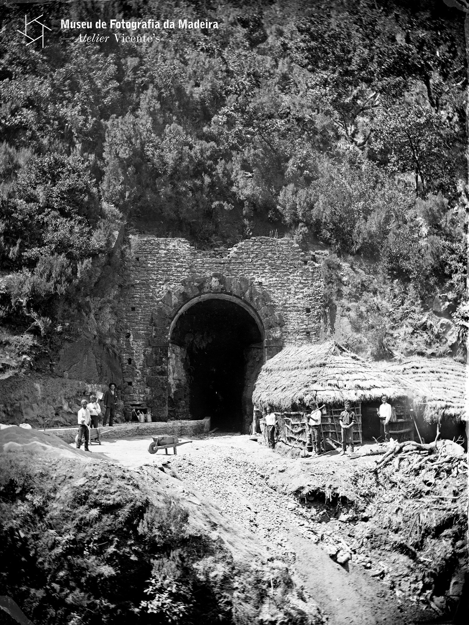 tuneln