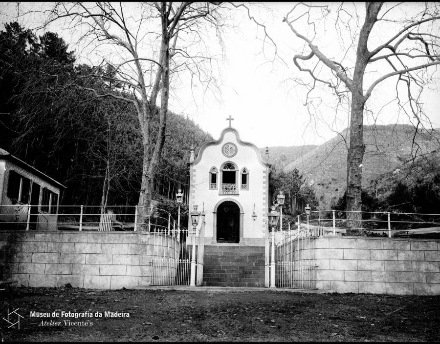 Capela de Nossa Senhora da Conceição, largo das Babosas, freguesia do Monte