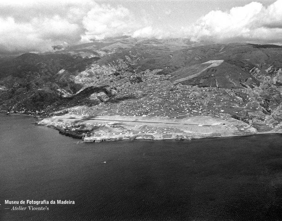 Vista do aeroporto da Madeira