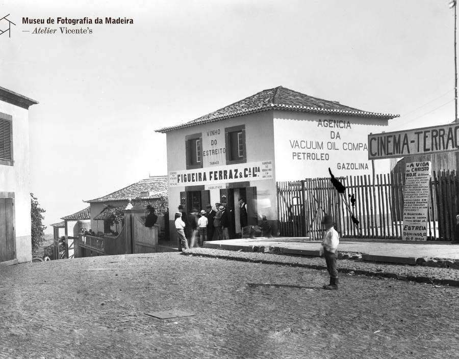 “Cinema Terraço”