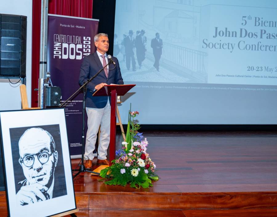 Abertura da 5.ª Conferência Bienal da John Dos Passos Society