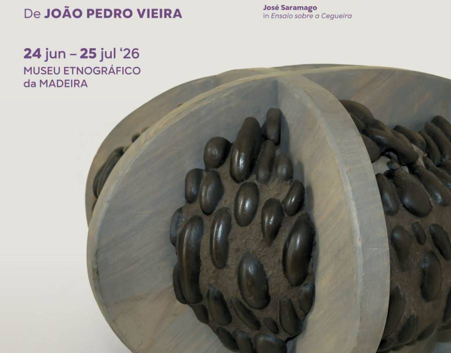 Exposição “Raízes de Pedra”