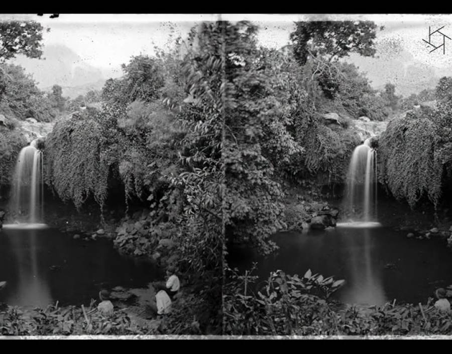 Cascata e lagoa natural na ribeira de São Vicente