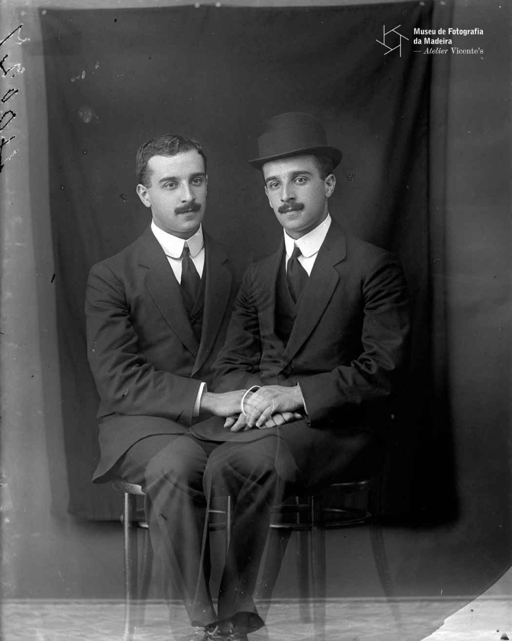 Retratos dos irmãos Bianchi (António e Gabriel)