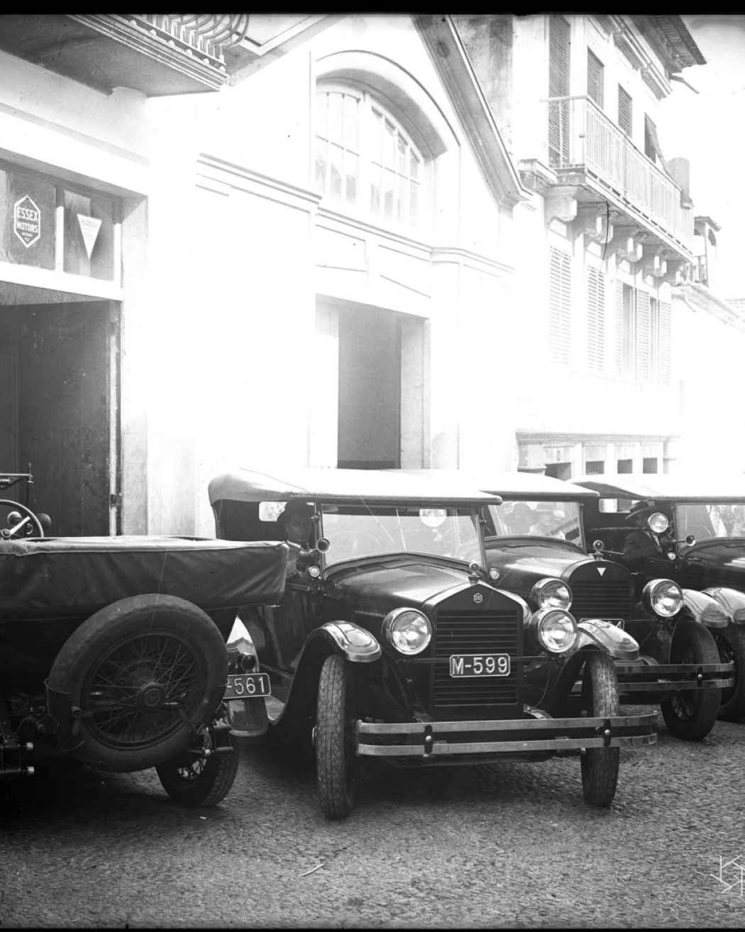 Oficina de automóveis | 1926-09-29