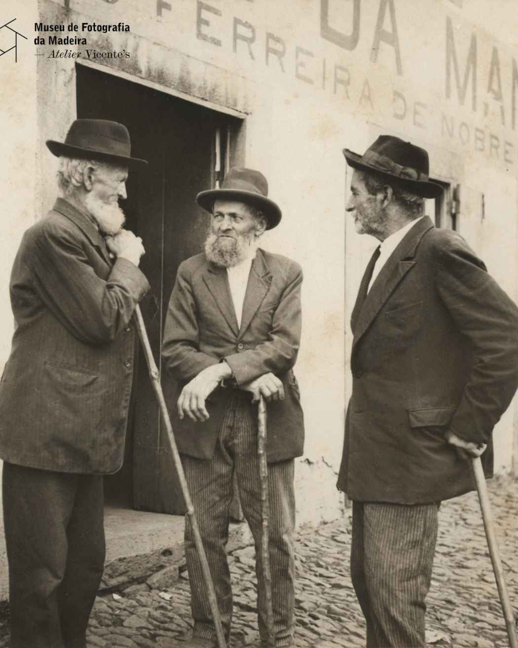 Retrato de três homens idosos | 1932