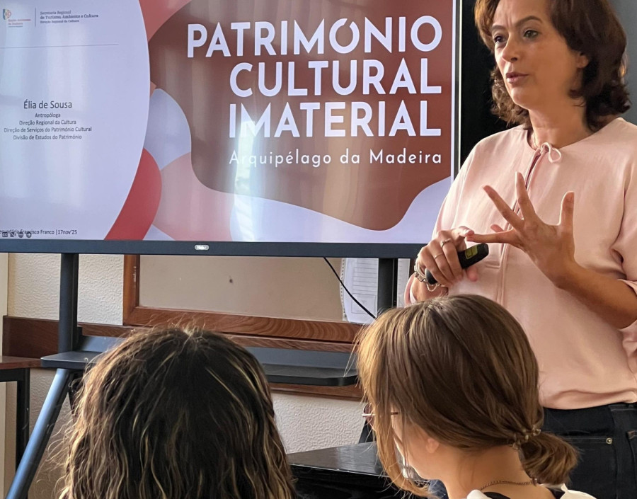 Palestra Património Cultural Imaterial na Escola Secundária Francisco Franco