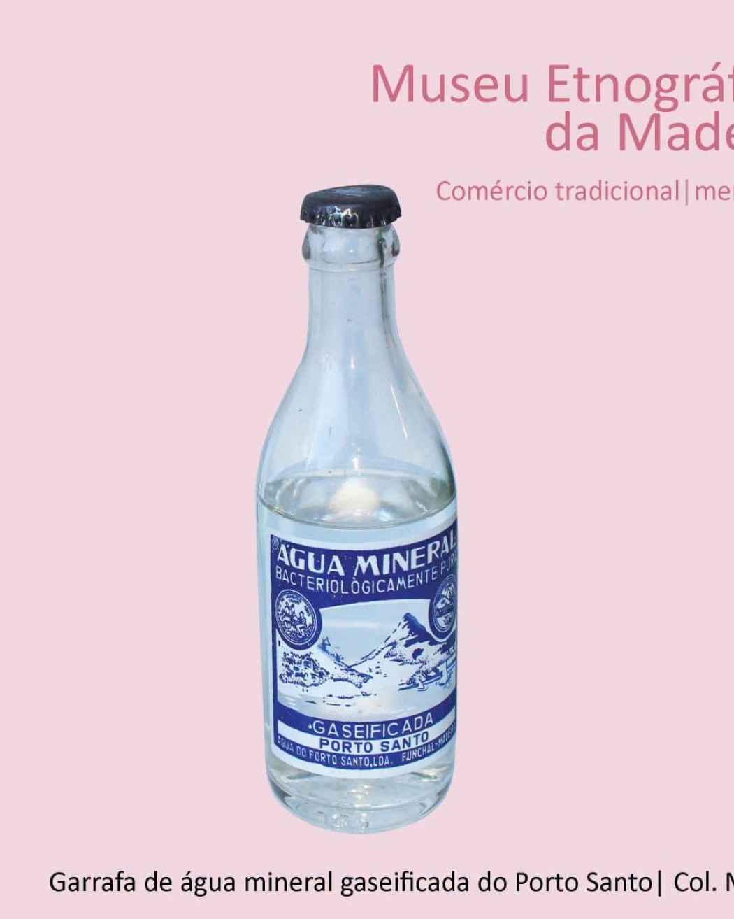 Garrafa de água mineral gaseificada do Porto Santo